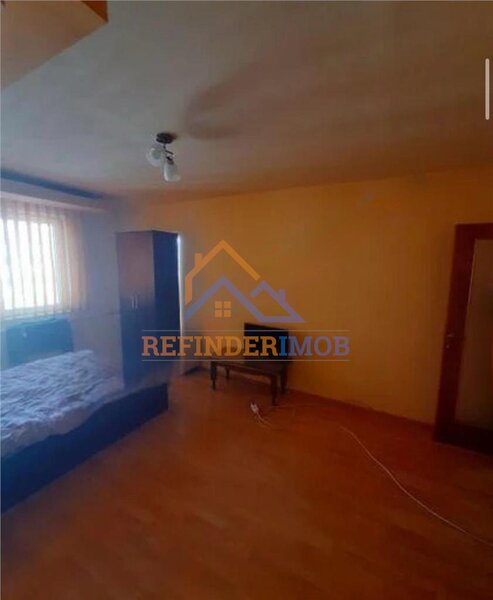 Titan - 1 Decembrie 1918 Apartament 2 camere de vanzare