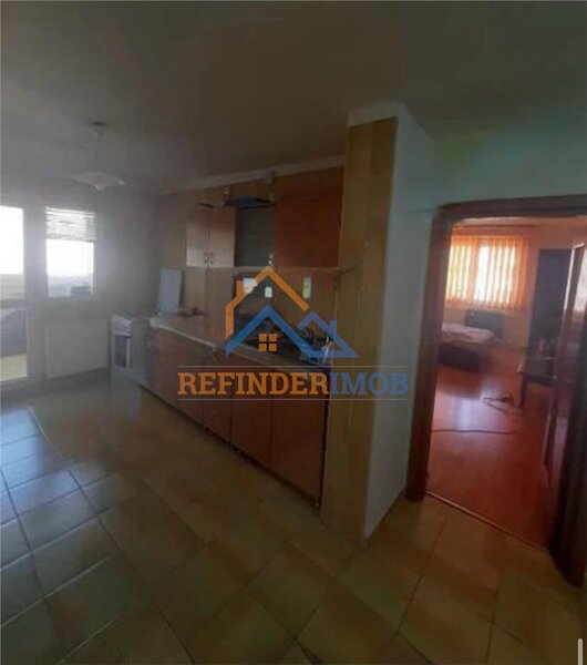 Titan - 1 Decembrie 1918 Apartament 2 camere de vanzare